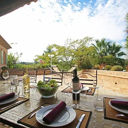 Private Luxurious Five Bedrooms In Saint-tropez, French Riviera Villa *
